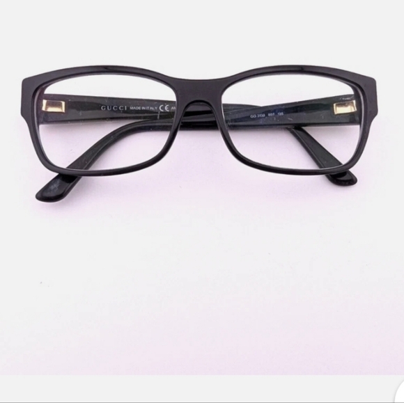 Gucci Classic Black Eyeglasses - Picture 2 of 5
